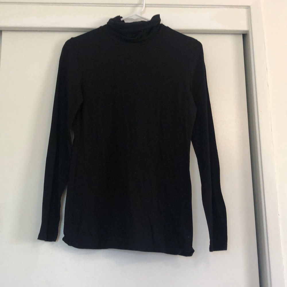 Black long sleeve turtle neck